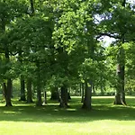 Chateau De Codignat - Relais & Chateaux Hotel 5*