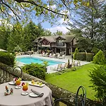 Chateau De Codignat - Relais & Chateaux Hotel Bort-l'Etang