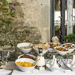 Chateau De Codignat - Relais & Chateaux