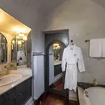 Chateau De Codignat - Relais & Chateaux 5*