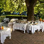 Hotel Chateau De Codignat - Relais & Chateaux Bort-l'Etang