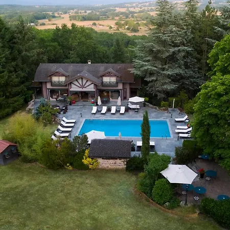 Chateau De Codignat - Relais & Chateaux Hotel 5*