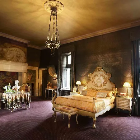 Hotel Chateau De Codignat - Relais & Chateaux 5*