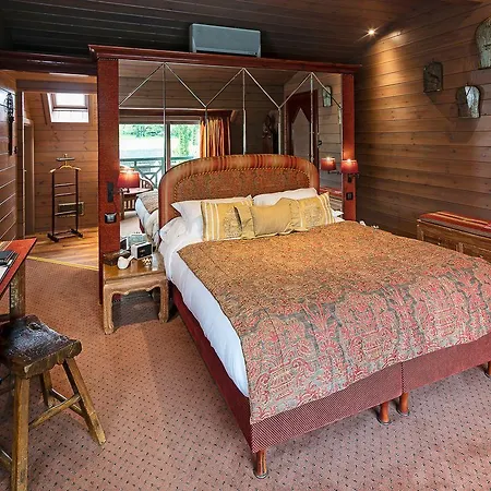 Chateau De Codignat - Relais & Chateaux Bort-l'Etang