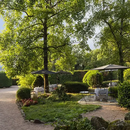 Chateau De Codignat - Relais & Chateaux Hotel 5*