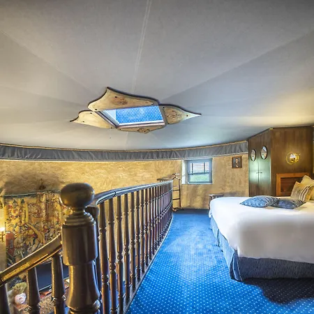 Chateau De Codignat - Relais & Chateaux Hotel