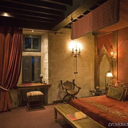 Chateau De Codignat - Relais & Chateaux Hotel Bort-l'Etang