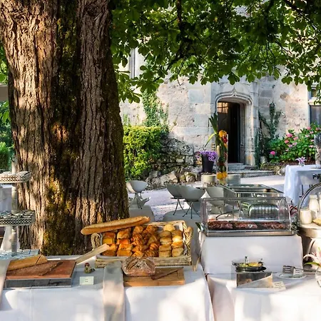 Hotel Chateau De Codignat - Relais & Chateaux 5*