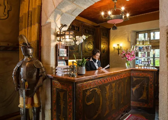 Chateau De Codignat - Relais & Chateaux Hotel 5*