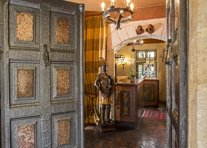 Hotel Chateau De Codignat - Relais & Chateaux 5*