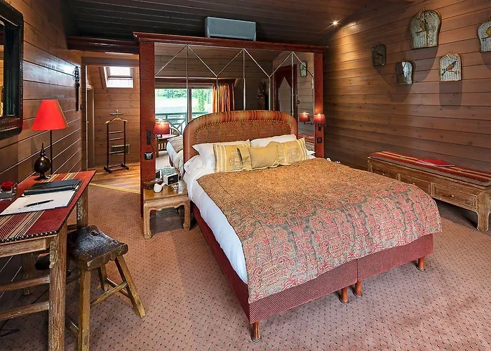 Chateau De Codignat - Relais & Chateaux Bort-l'Etang