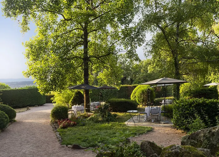 Chateau De Codignat - Relais & Chateaux Hotel 5*