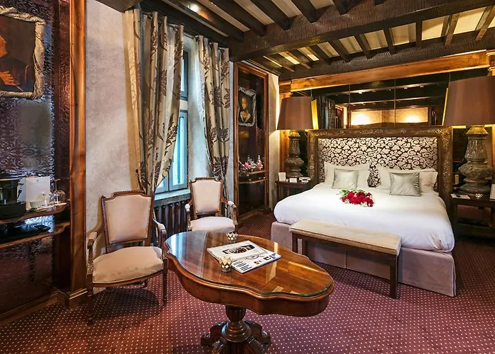 Hotel Chateau De Codignat - Relais & Chateaux Bort-l'Etang