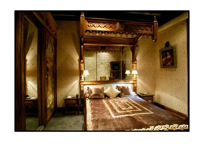 Chateau De Codignat - Relais & Chateaux Hotel Bort-l'Etang