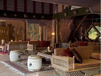 Hotel Chateau De Codignat - Relais & Chateaux