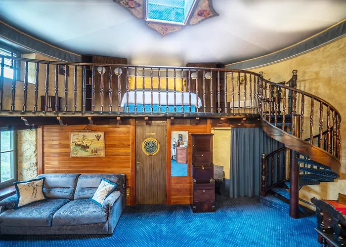 Chateau De Codignat - Relais & Chateaux Hotel